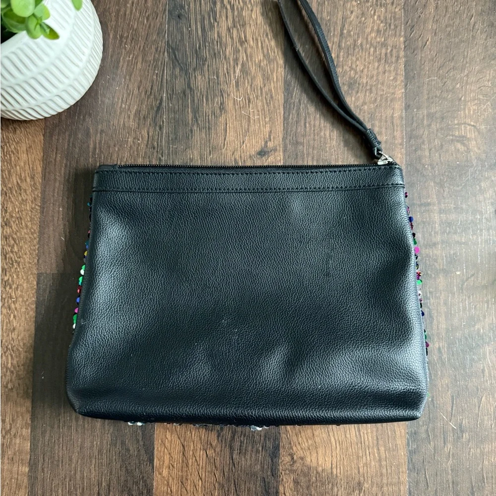 Victoria’s Secret Cosmetic Bag/Wristlet Bundle - Picture 4 of 12